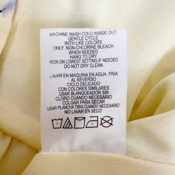 NEW Gianni Bini Floral Pastel Yellow Ruffle Neckline Chiffon Cropped Top Medium - Picture 9 of 11